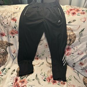 Woman’s Adidas joggers